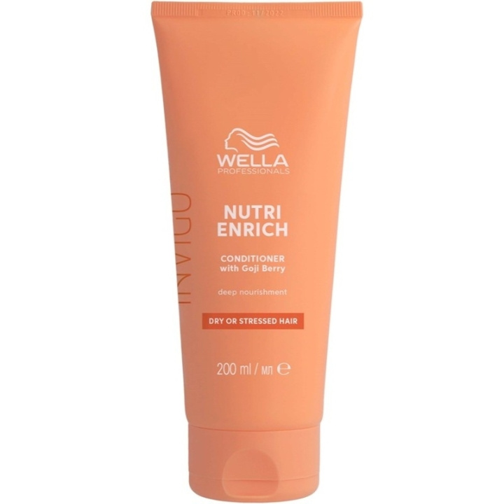 Wella Professionals Invigo Nutri Enrich Conditioner Dry Hair 200ml ryhmässä KAUNEUS JA TERVEYS / Hiukset &Stailaus / Hiustenhoito / Hoitoaine @ TP E-commerce Nordic AB (D19776)