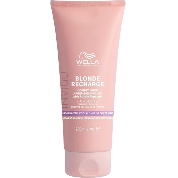 Wella Professionals Invigo Blonde Recharge Cool Blonde Conditioner 200ml ryhmässä KAUNEUS JA TERVEYS / Hiukset &Stailaus / Hiustenhoito / Hoitoaine @ TP E-commerce Nordic AB (D19784)