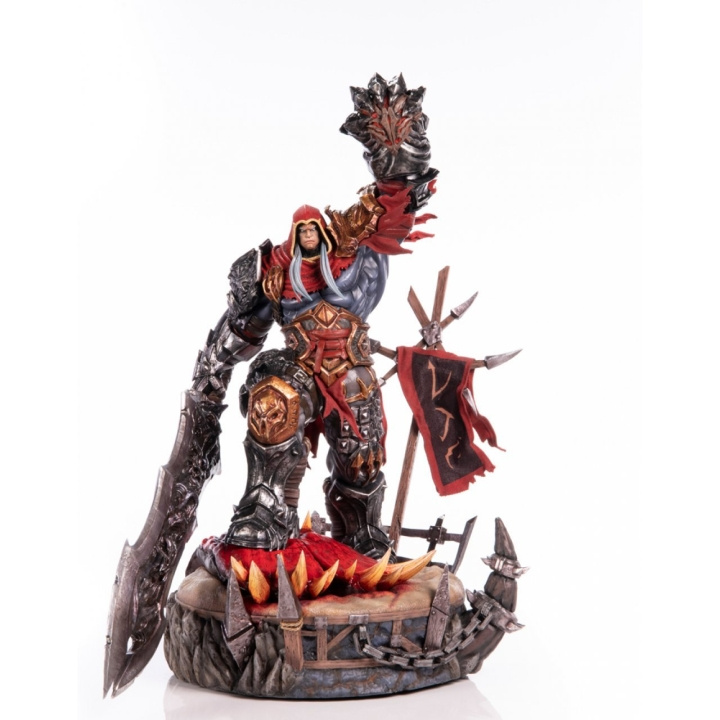 First4Figures - Darksiders (Sota) RESIN ryhmässä URHEILU, VAPAA-AIKA JA HARRASTUS / Hauskat tavarat / Keräilyesineet @ TP E-commerce Nordic AB (D20236)