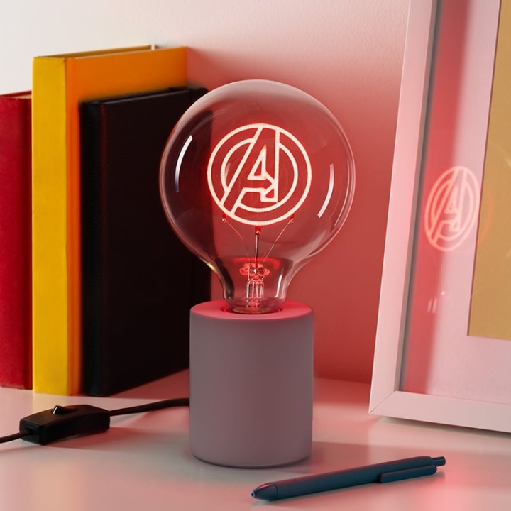 Paladone Marvel Avengers - Led-neonvalolamppu ryhmässä LELUT, TUOTTEET LAPSILLE JA VAUVOILLE / Lastenhuone / Valaistus / Pöytälamput @ TP E-commerce Nordic AB (D20590)