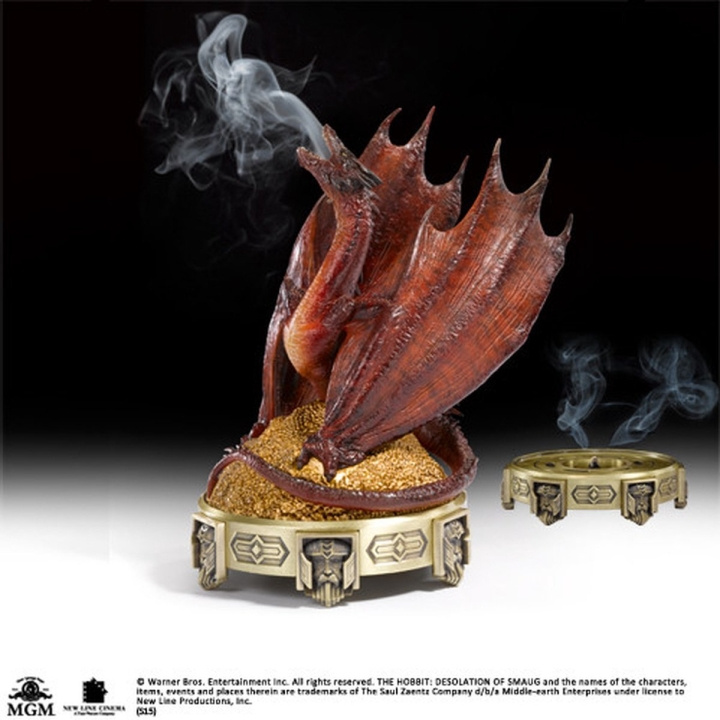 Noble Collection Smaug suitsukepoltin ryhmässä URHEILU, VAPAA-AIKA JA HARRASTUS / Hauskat tavarat / Keräilyesineet @ TP E-commerce Nordic AB (D20808)