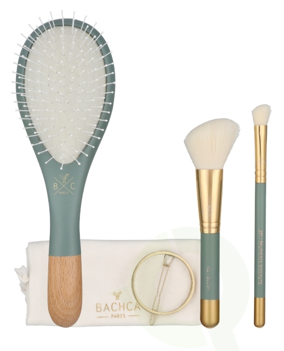 Bachca Paris Les Essentiels Eucalyptus Hair & Face Set 5 piece 1x Wooden Hair Brush/1x Blush Brush/1x Contour shader Brush/1x Round Hair Clip/1x Cotton Pouch ryhmässä KAUNEUS JA TERVEYS / Hiukset &Stailaus / Hiusharjat @ TP E-commerce Nordic AB (D21086)
