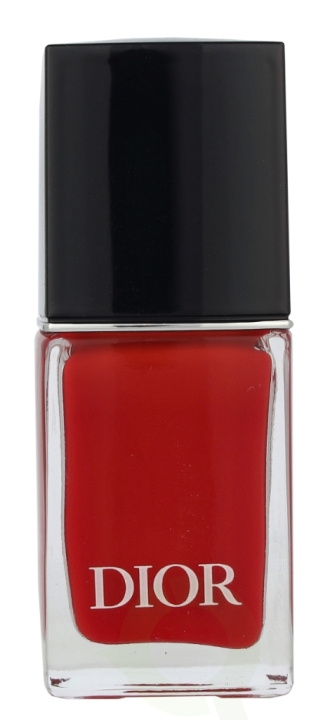Dior Vernis Nail Lacquer 10 ml #999 Rouge ryhmässä KAUNEUS JA TERVEYS / Manikyyri/Pedikyyri / Kynsilakka @ TP E-commerce Nordic AB (D21764)