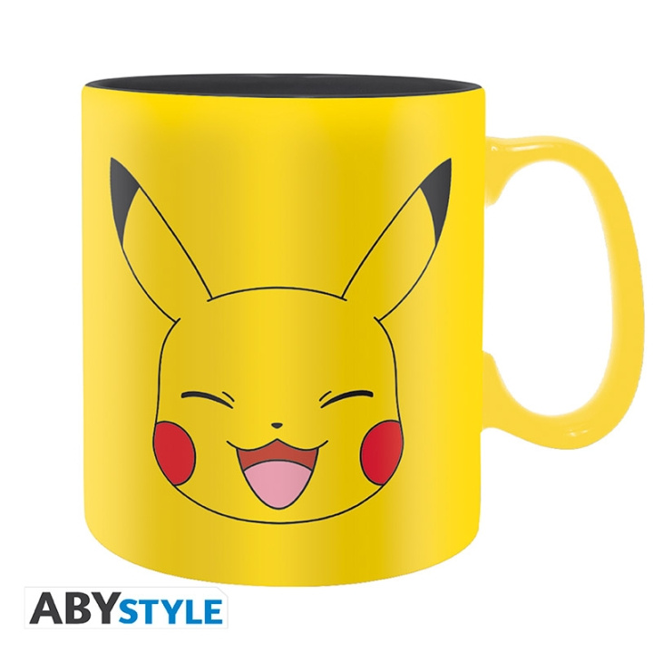 Abysse Pokemon-muki - Pikachu Face - 460 ml ryhmässä URHEILU, VAPAA-AIKA JA HARRASTUS / Hauskat tavarat / Mukit @ TP E-commerce Nordic AB (D21992)
