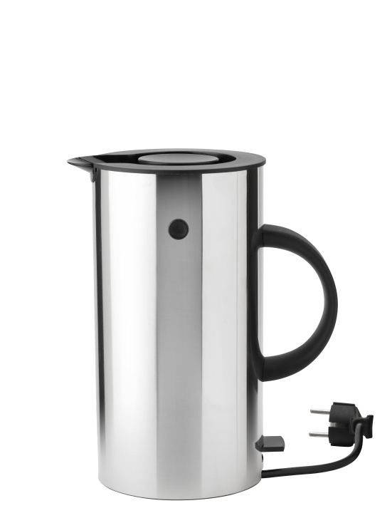 Stelton EM77 Vedenkeitin 1,5 L (teräs) ryhmässä KOTI, TALOUS JA PUUTARHA / Kodinkoneet / Vesi ja mehu / Vedenkeitin @ TP E-commerce Nordic AB (D22510)
