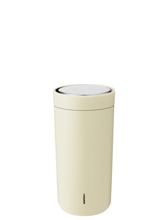 Stelton To-Go Click tyhjiöeristetty kuppi 0,4 L (keltainen) ryhmässä URHEILU, VAPAA-AIKA JA HARRASTUS / Ulkoilu / Termos- ja vesipullot @ TP E-commerce Nordic AB (D22574)