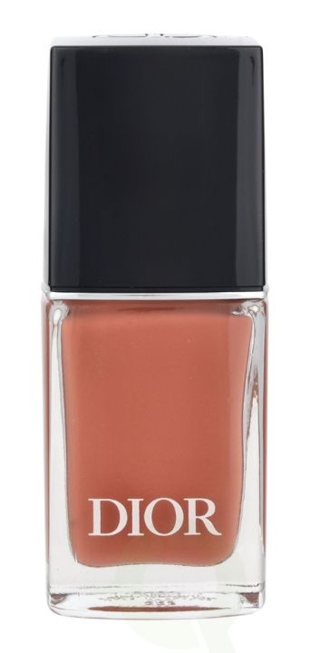 Dior Vernis Nail Lacquer 10 ml #323 Dune ryhmässä KAUNEUS JA TERVEYS / Manikyyri/Pedikyyri / Kynsilakka @ TP E-commerce Nordic AB (D23915)