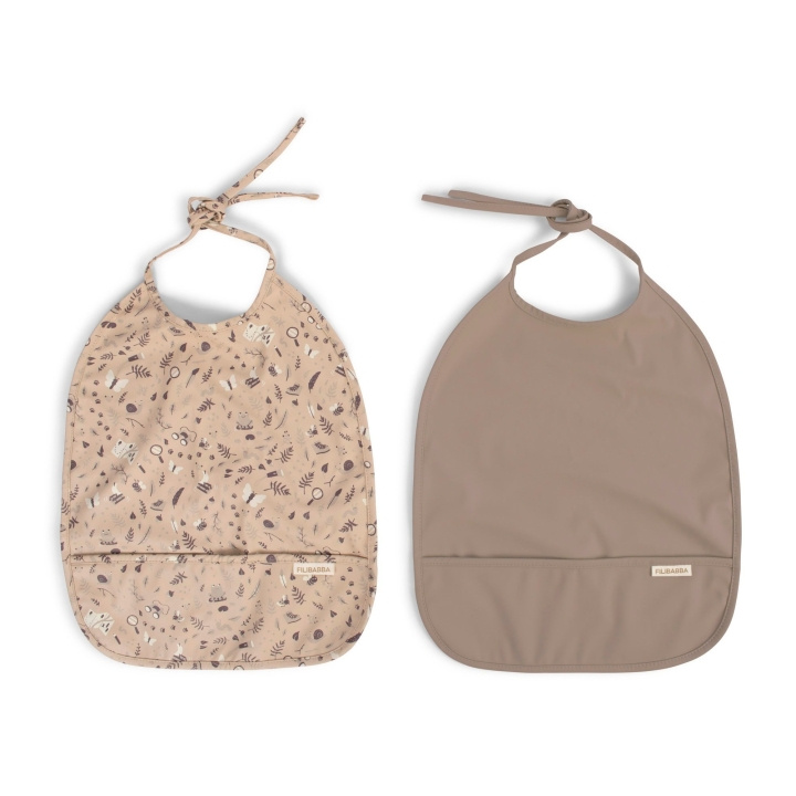 Filibabba Lappu sidontaliinalla 2-pack - Little Wonders + Lämmin harmaa - 6-36 m ryhmässä LELUT, TUOTTEET LAPSILLE JA VAUVOILLE / Syö ja juo / Ruokalaput @ TP E-commerce Nordic AB (D24267)