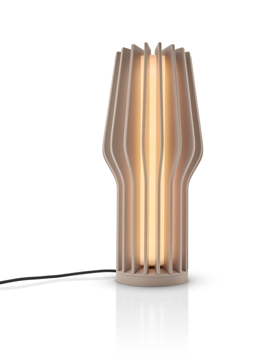 Eva Solo Radiant LED Battery Lamp 25 cm (Pearl Beige) ryhmässä KODINELEKTRONIIKKA / Valaistus / Pöytälamput @ TP E-commerce Nordic AB (D24457)