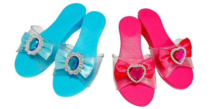 Real UniQ Beauty Shoes, Assorted (30460) ryhmässä LELUT, TUOTTEET LAPSILLE JA VAUVOILLE / Leikkikalut, Askartelu &Pelit / Naamiaisasut @ TP E-commerce Nordic AB (D24496)