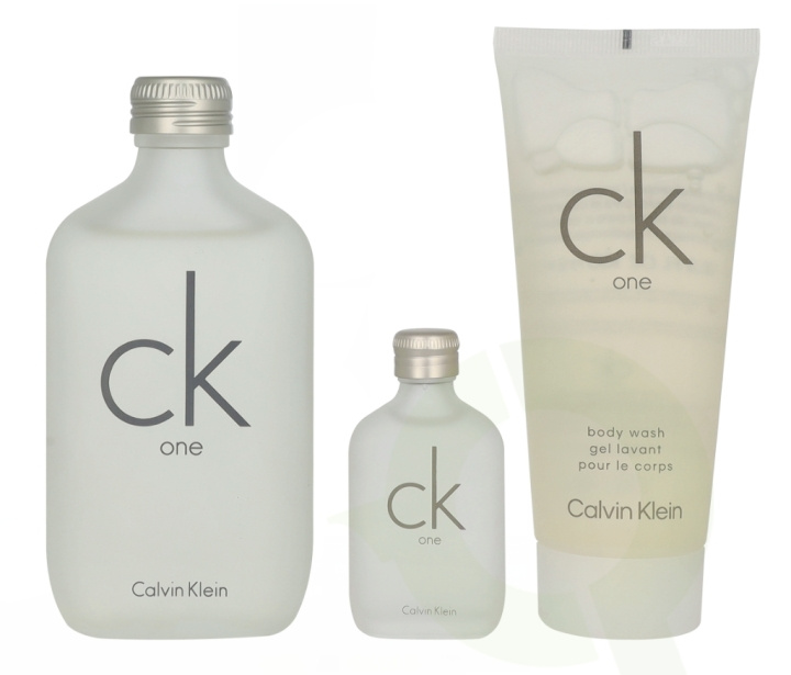 Calvin Klein CK One Giftset 215 ml Edt Spray 100ml/Body Wash 100ml/Edt Spray 15ml ryhmässä KAUNEUS JA TERVEYS / Tuoksut & Parfyymit / Parfyymit / Hajuvesiboksit @ TP E-commerce Nordic AB (D25866)
