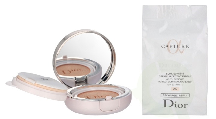 Dior Capture Dreamskin Moist & Perfect Cushion SPF50 30 g #000 (2x15g) ryhmässä KAUNEUS JA TERVEYS / Meikit / Meikit Kasvot / Meikkivoide @ TP E-commerce Nordic AB (D26122)