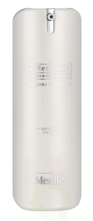 Medik8 r-Retinoate Day & Night Eye Serum 15 ml ryhmässä KAUNEUS JA TERVEYS / Ihonhoito / Kasvot / Päivävoide @ TP E-commerce Nordic AB (D28229)