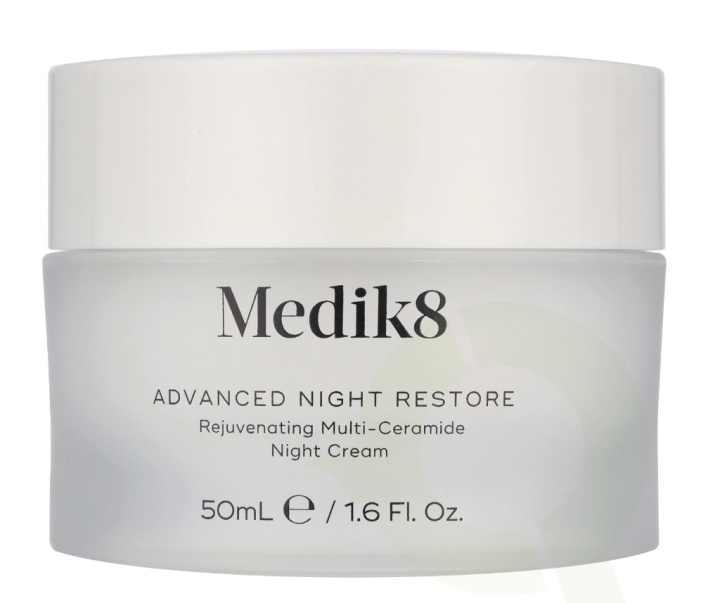 Medik8 Advanced Night Restore Night Cream 50 ml ryhmässä KAUNEUS JA TERVEYS / Ihonhoito / Kasvot / Yövoide @ TP E-commerce Nordic AB (D28272)