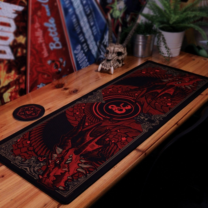 Fanatik Dungeons & Dragons pöytäalusta ja aluslaatikko setti ryhmässä TIETOKOONET & TARVIKKEET / Tietokonetarvikkeet / Muut @ TP E-commerce Nordic AB (D28983)