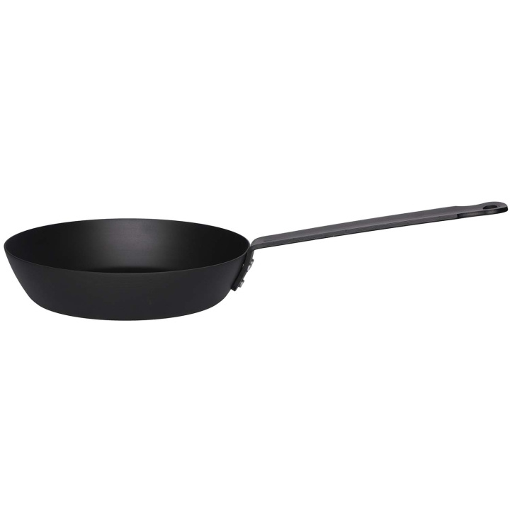 Maku Chef\'s Kolstålspanna 24 cm ryhmässä KOTI, TALOUS JA PUUTARHA / Keittiövälineet / Paistinpannut @ TP E-commerce Nordic AB (D29089)