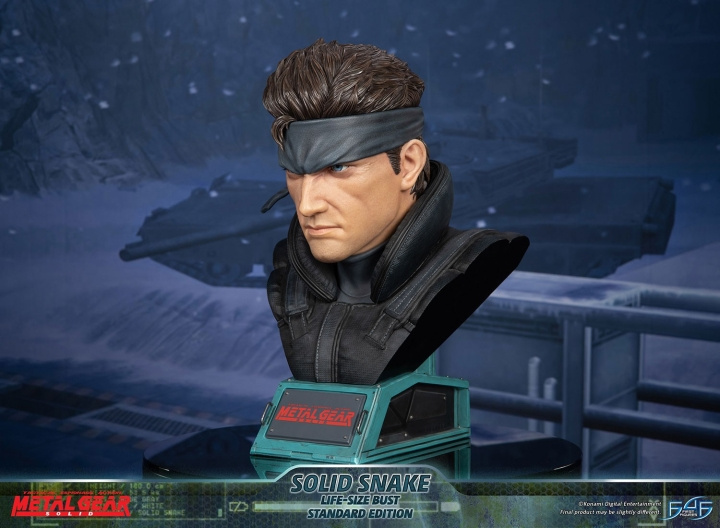 First4Figures Metal Gear Solid (Solid Snake Life-Size Bust) RESIN-patsas (Solid Snake) ryhmässä LELUT, TUOTTEET LAPSILLE JA VAUVOILLE / Leikkikalut, Askartelu &Pelit / Figuurit, miniatyyrit ja tarvikkeet @ TP E-commerce Nordic AB (D30978)