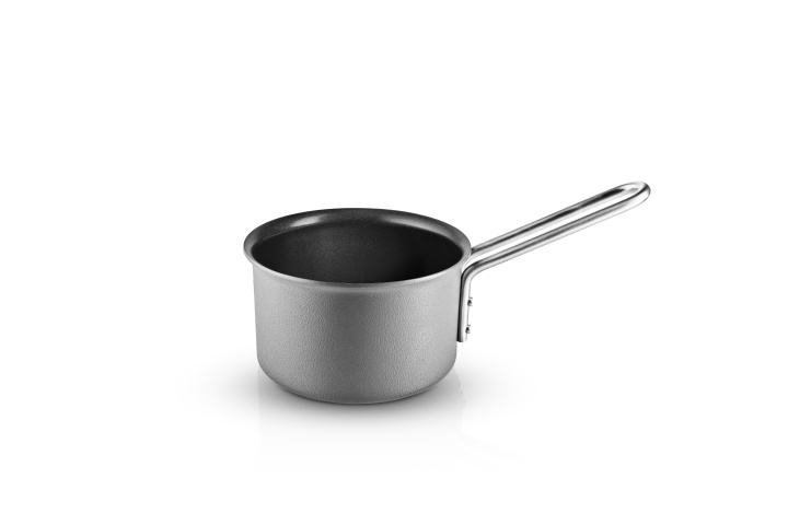 Eva Trio Grey Line kattila - Harmaa - 1,1 L - 13 cm ryhmässä KOTI, TALOUS JA PUUTARHA / Keittiövälineet / Padat ja kattilat @ TP E-commerce Nordic AB (D31074)