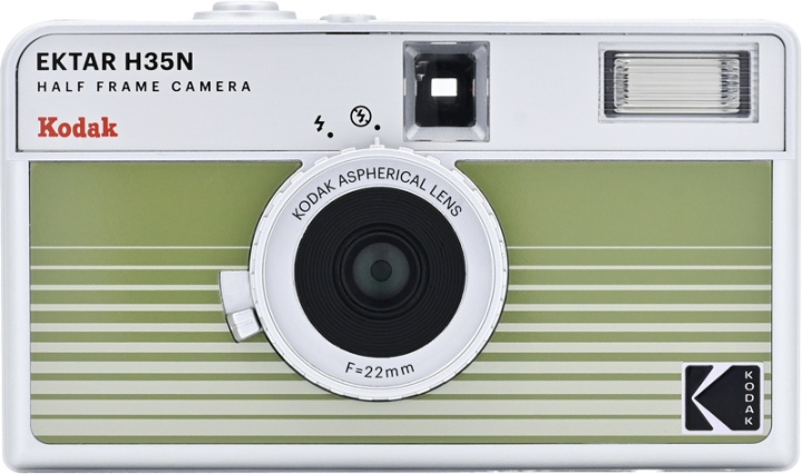 Kodak EKTAR H35N kamera - raidallinen vihreä ryhmässä KODINELEKTRONIIKKA / Valokuvat & Videot / Kamerat @ TP E-commerce Nordic AB (D31489)