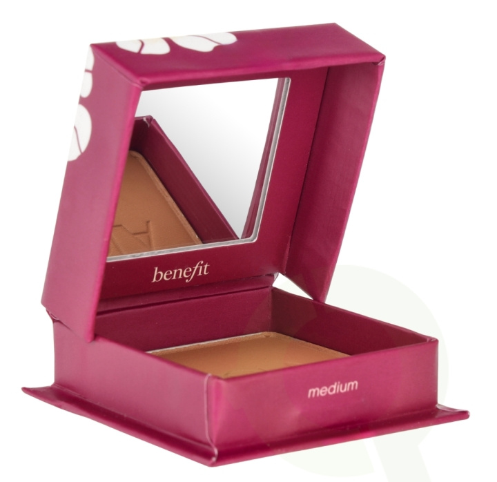 Benefit Hoola Matte Bronzing Powder 8 g Medium ryhmässä KAUNEUS JA TERVEYS / Meikit / Meikit Kasvot / Puuteri @ TP E-commerce Nordic AB (D33026)
