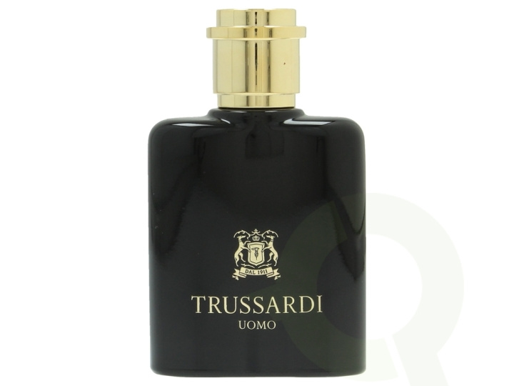 Trussardi Uomo 2011 Edt Spray 30 ml ryhmässä KAUNEUS JA TERVEYS / Tuoksut & Parfyymit / Parfyymit @ TP E-commerce Nordic AB (D33742)