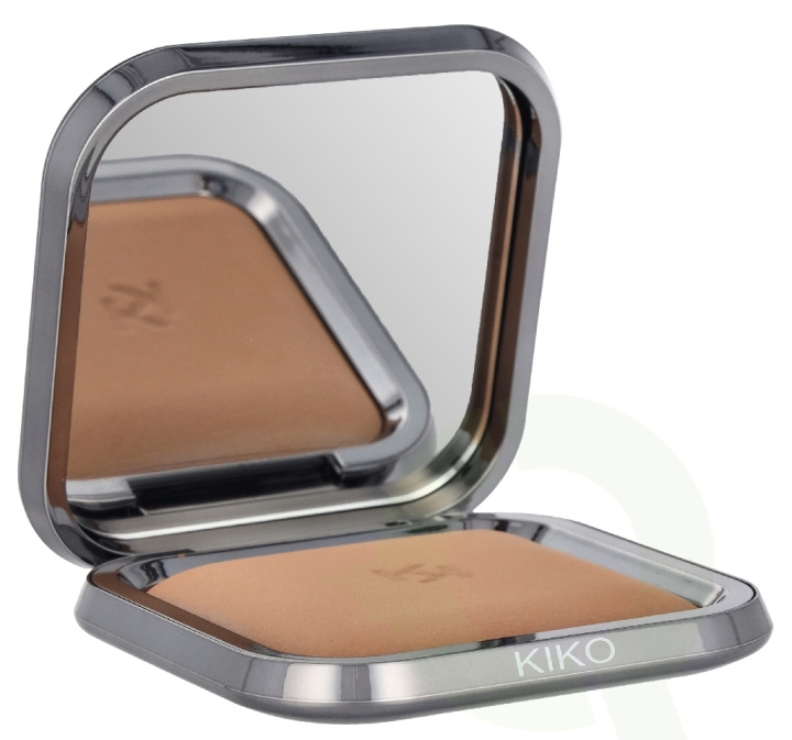 Kiko Milano Radiant Fusion Baked Powder 8.5 g #06 Cocoa ryhmässä KAUNEUS JA TERVEYS / Meikit / Meikit Kasvot / Puuteri @ TP E-commerce Nordic AB (D34127)