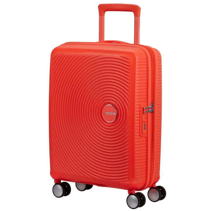 American Tourister Kabinväska Soundbox 55 Neon Orange ryhmässä URHEILU, VAPAA-AIKA JA HARRASTUS / Matkailutarvikkeet / Matkalaukut @ TP E-commerce Nordic AB (D34317)