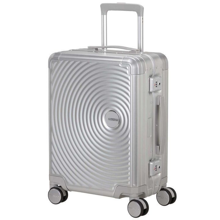 American Tourister Kabinväska Soundbox Aluminium 55 Silver ryhmässä URHEILU, VAPAA-AIKA JA HARRASTUS / Matkailutarvikkeet / Matkalaukut @ TP E-commerce Nordic AB (D34455)