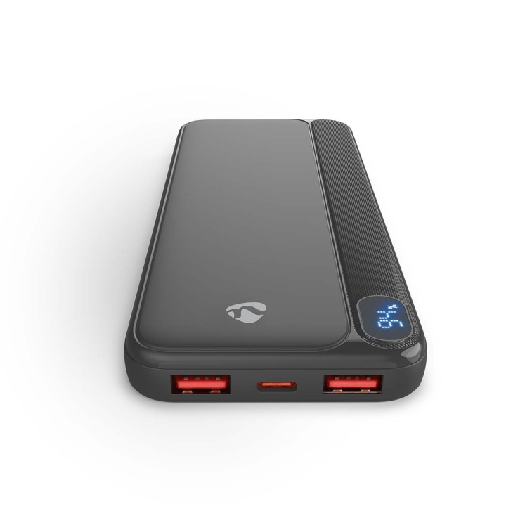 Nedis Virtapankki | 10000 mAh | 1.5 / 1.67 / 2.0 / 2.22 / 3.0 A | Lähtöliitäntöjen määrä: 3 | Lähtöliitäntä: 1x USB-C™ / 2x USB-A | Sisääntulon liitäntä: 1x USB-C™ | PD3.0 20W | Litium-Polymeeri | Näyttö ryhmässä ÄLYPUHELIMET JA TABLETIT / Laturit & Kaapelit / Powerbanks @ TP E-commerce Nordic AB (D34882)