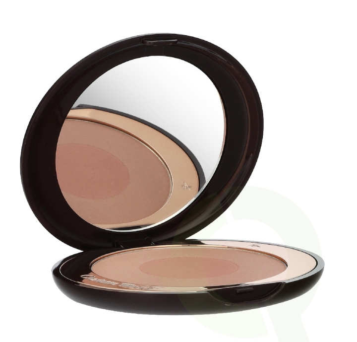 Charlotte Tilbury Cheek To Chic Swish & Pop Blusher 8 g First Love ryhmässä KAUNEUS JA TERVEYS / Meikit / Meikit Kasvot / Poskipuna / Aurinkopuuteri @ TP E-commerce Nordic AB (D35127)