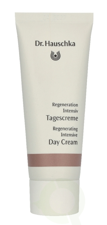 Dr. Hauschka Regenerating Day Cream Intensive 40 ml ryhmässä KAUNEUS JA TERVEYS / Ihonhoito / Kasvot / Päivävoide @ TP E-commerce Nordic AB (D35136)