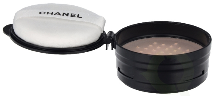 Chanel Poudre Universelle Libre Loose Powder - Refill 6 g #30 Medium ryhmässä KAUNEUS JA TERVEYS / Meikit / Meikit Kasvot / Puuteri @ TP E-commerce Nordic AB (D35194)