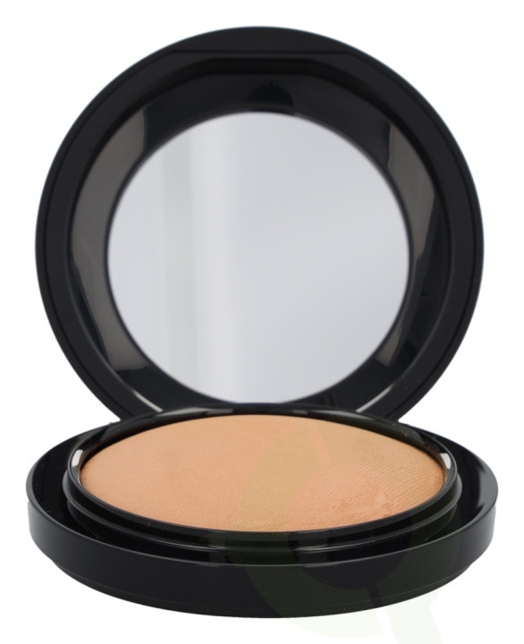 MAC Mineralize Skinfinish Natural 10 g Dark Golden ryhmässä KAUNEUS JA TERVEYS / Meikit / Meikit Kasvot / Puuteri @ TP E-commerce Nordic AB (D35502)