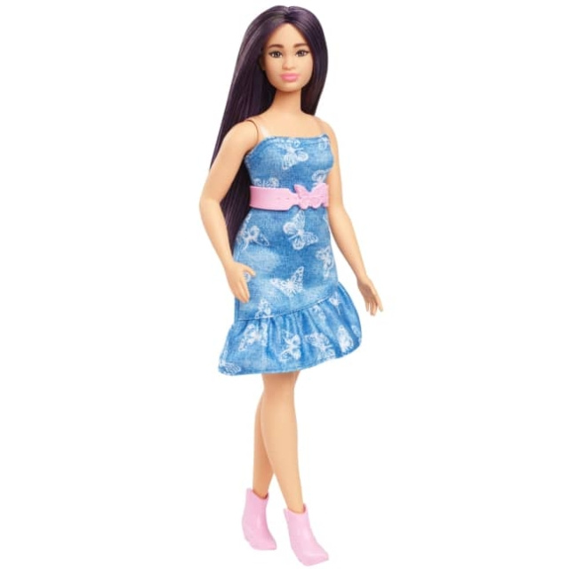 Barbie Fashionista-nukke, Denim Butterfly -mekko (HyT89) ryhmässä LELUT, TUOTTEET LAPSILLE JA VAUVOILLE / Leikkikalut, Askartelu &Pelit / Nuket & Tarvikkeet @ TP E-commerce Nordic AB (D37234)
