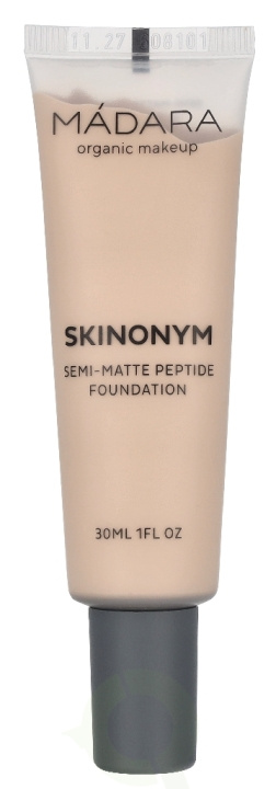 Madara Skinonym Semi-Matte Peptide Foundation 30 ml #10 Porcelain ryhmässä KAUNEUS JA TERVEYS / Meikit / Meikit Kasvot / Meikkivoide @ TP E-commerce Nordic AB (D39588)