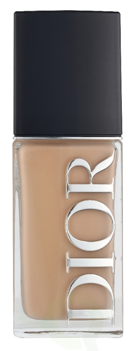 Christian Dior Dior Forever Skin Glow 30 ml #1N ryhmässä KAUNEUS JA TERVEYS / Meikit / Meikit Kasvot / Meikkivoide @ TP E-commerce Nordic AB (D42899)