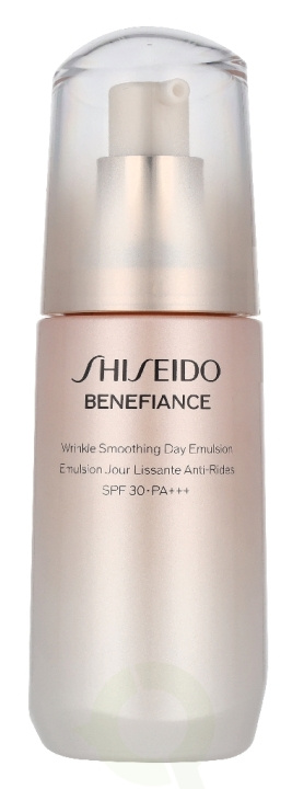 Shiseido Benefiance Wrinkle Smoothing Day Emulsion SPF20 75 ml ryhmässä KAUNEUS JA TERVEYS / Ihonhoito / Rusketus / Aurinkosuoja @ TP E-commerce Nordic AB (D42934)