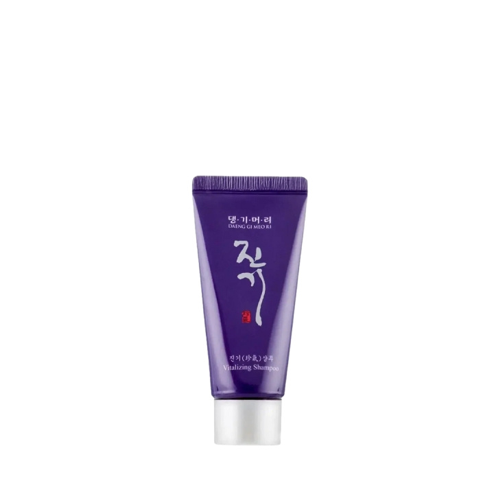 Daeng Gi Meo Ri Elvyttävä shampoo – 50 ml ryhmässä KAUNEUS JA TERVEYS / Hiukset &Stailaus / Hiustenhoito / Shampoo @ TP E-commerce Nordic AB (D43293)