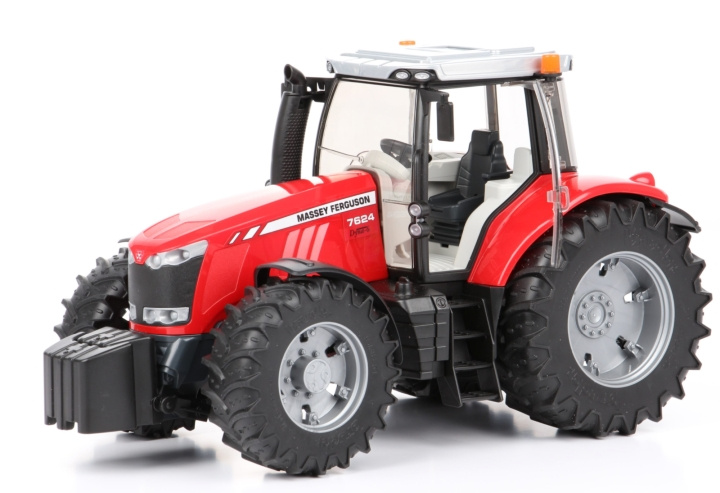 Bruder Massey Ferguson 7600 (03046) ryhmässä LELUT, TUOTTEET LAPSILLE JA VAUVOILLE / Leikkikalut, Askartelu &Pelit / Leikkiautot @ TP E-commerce Nordic AB (D43601)