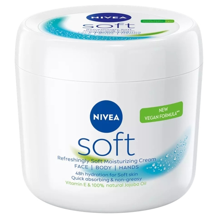 Nivea Soft Moisturising Cream 500ml ryhmässä KAUNEUS JA TERVEYS / Ihonhoito / Kehon hoito / Vartalovoide @ TP E-commerce Nordic AB (D45428)