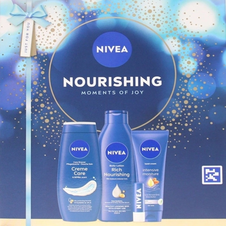Nivea Giftset Nivea Nourishing Moments Of Joy 4pcs ryhmässä KAUNEUS JA TERVEYS / Lahjapakkaukset @ TP E-commerce Nordic AB (D45431)