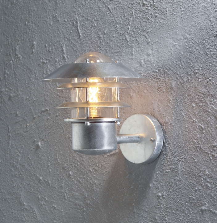 Konstsmide Vägglampa Modena 7303-320 galv konstsmide ryhmässä KODINELEKTRONIIKKA / Valaistus / Seinälamput @ TP E-commerce Nordic AB (D46040)