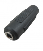 Sovitin 3,5 mm naaras - 3,5 mm naaras (musta)