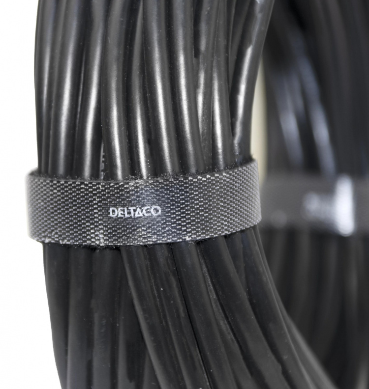 DELTACO Tarranauha, 10mm leveys, 5m rulla, musta