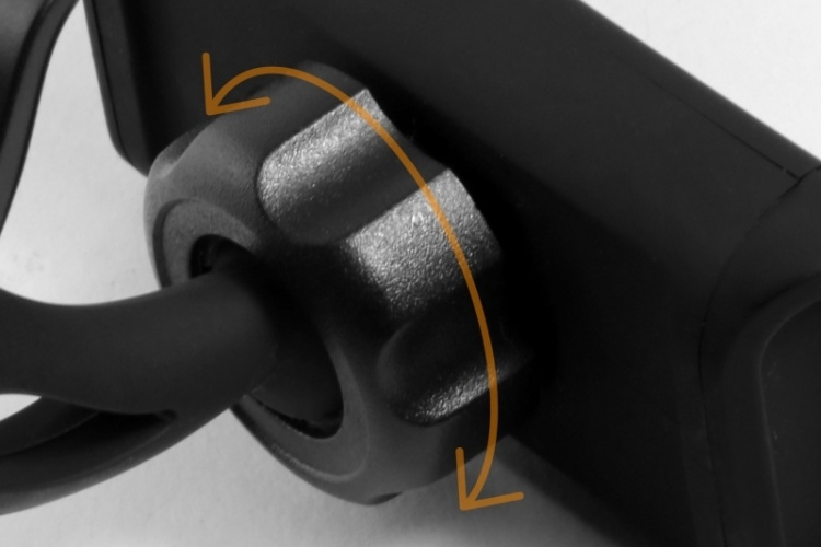 Technaxx magneettinen autoteline älypuhelimille ja tableteille + autolaturi (TE09) Technaxx magneettinen autoteline älypuhelimille ja tableteille + autolaturi (TE09)