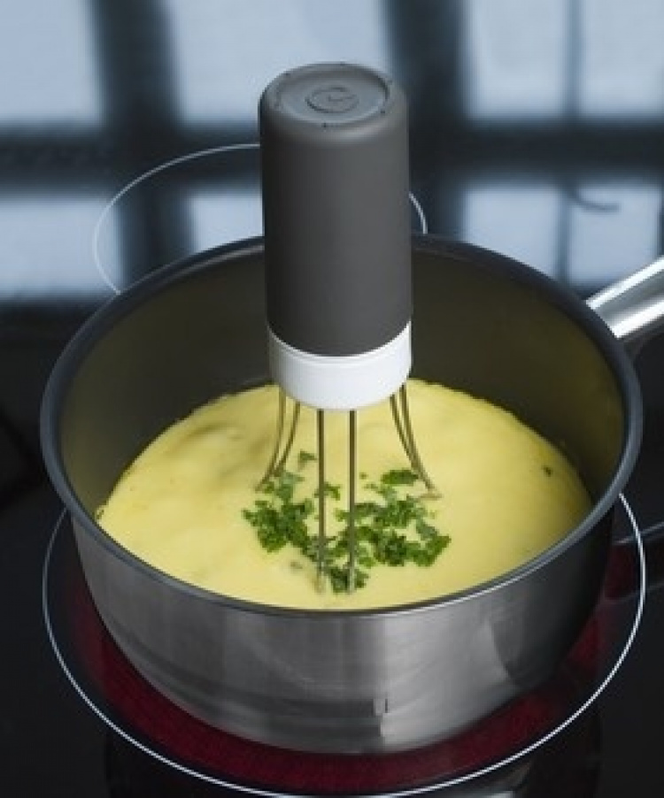 Automaattinen kastike vispilä