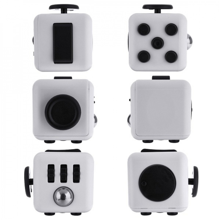 Fidget Cube, valkoinen/musta