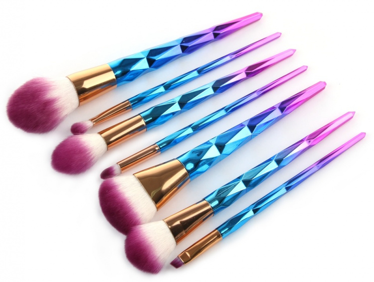 Ammattilaisten hellävaraiset meikkisiveltimet 7-pack, Diamond Ammattilaisten hellävaraiset meikkisiveltimet 7-pack, Diamond