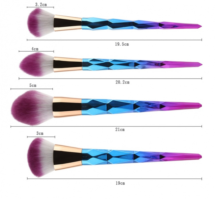 Ammattilaisten hellävaraiset meikkisiveltimet 7-pack, Diamond Ammattilaisten hellävaraiset meikkisiveltimet 7-pack, Diamond