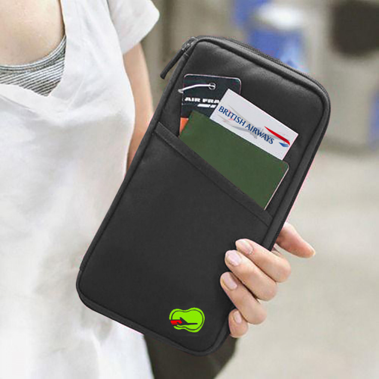 Matkustuslompakko passille ja matkustusasiakirjoille, musta